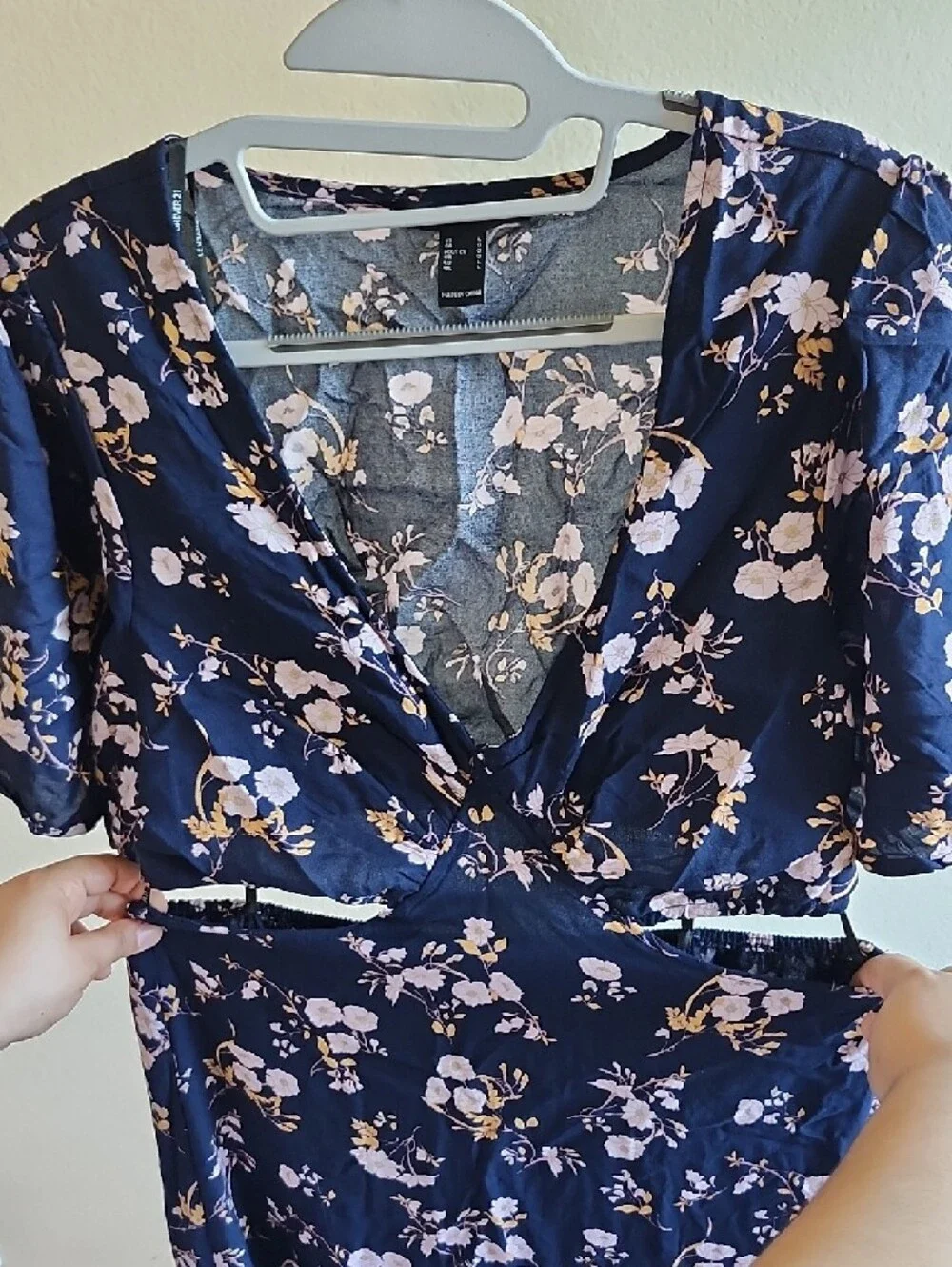 Forever 21 Navy Floral Wrap Maxi Dress B. - Picture 5 of 9